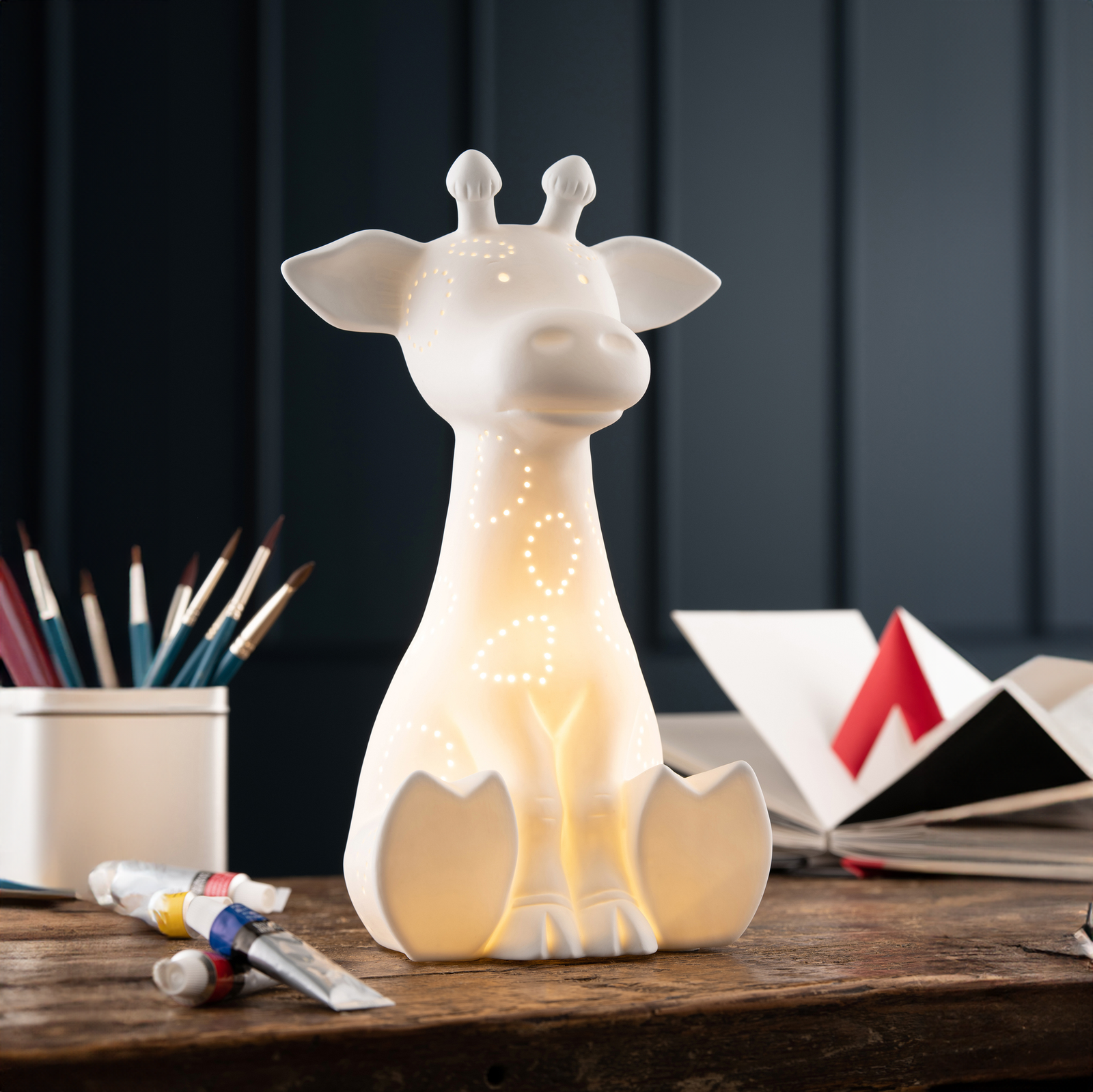 Belleek Giraffe Luminaire-Goviers