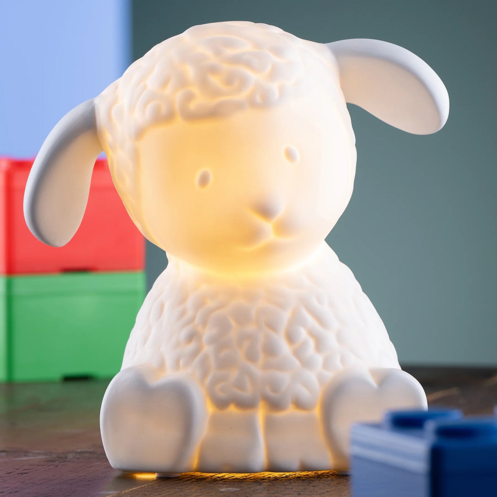 Belleek Living Lamb Luminaire-Goviers