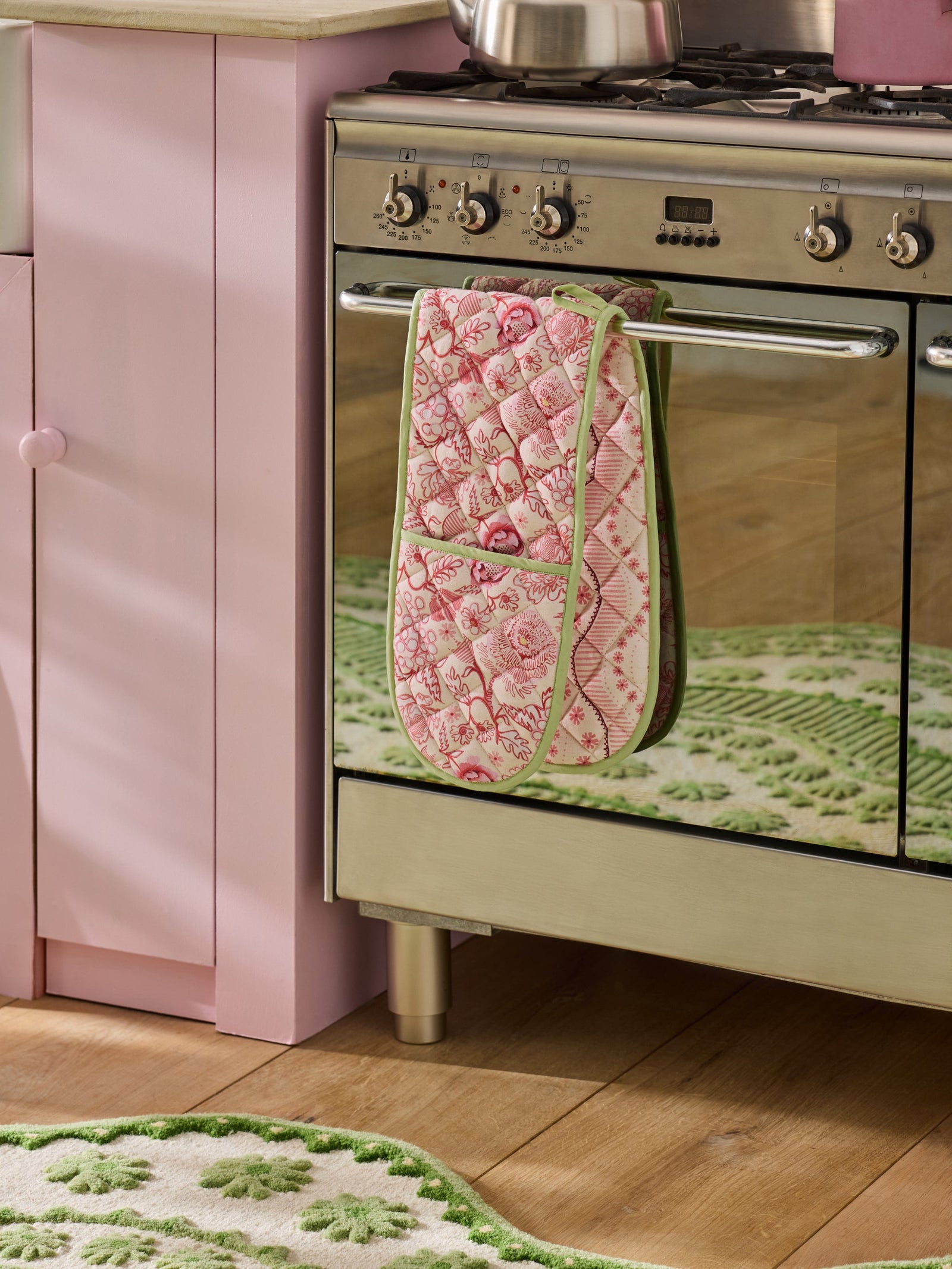 Cath Kidston Spitalfields Silk Double Oven Glove-Goviers