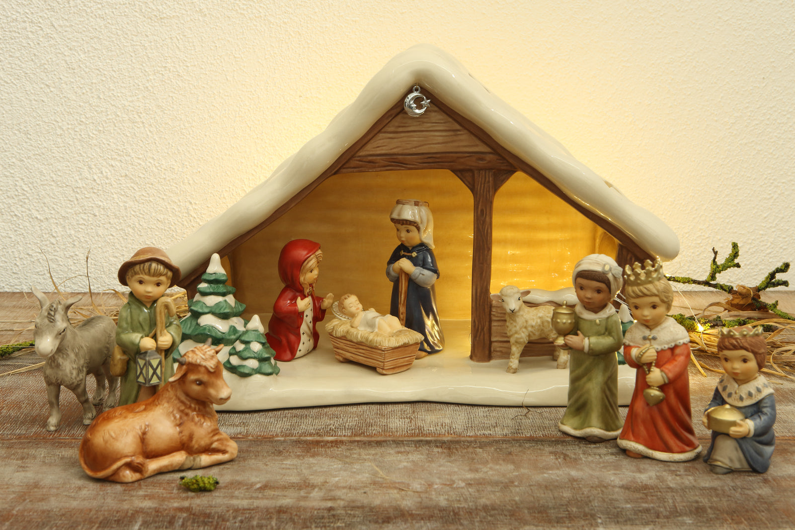 Goebel Stable with Snow-Goviers