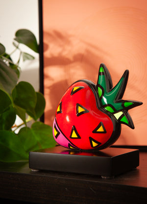 Goebel Strawberry - Romero Britto-Goviers