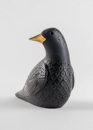 Lladro Starling II Figurine. Black-Goviers