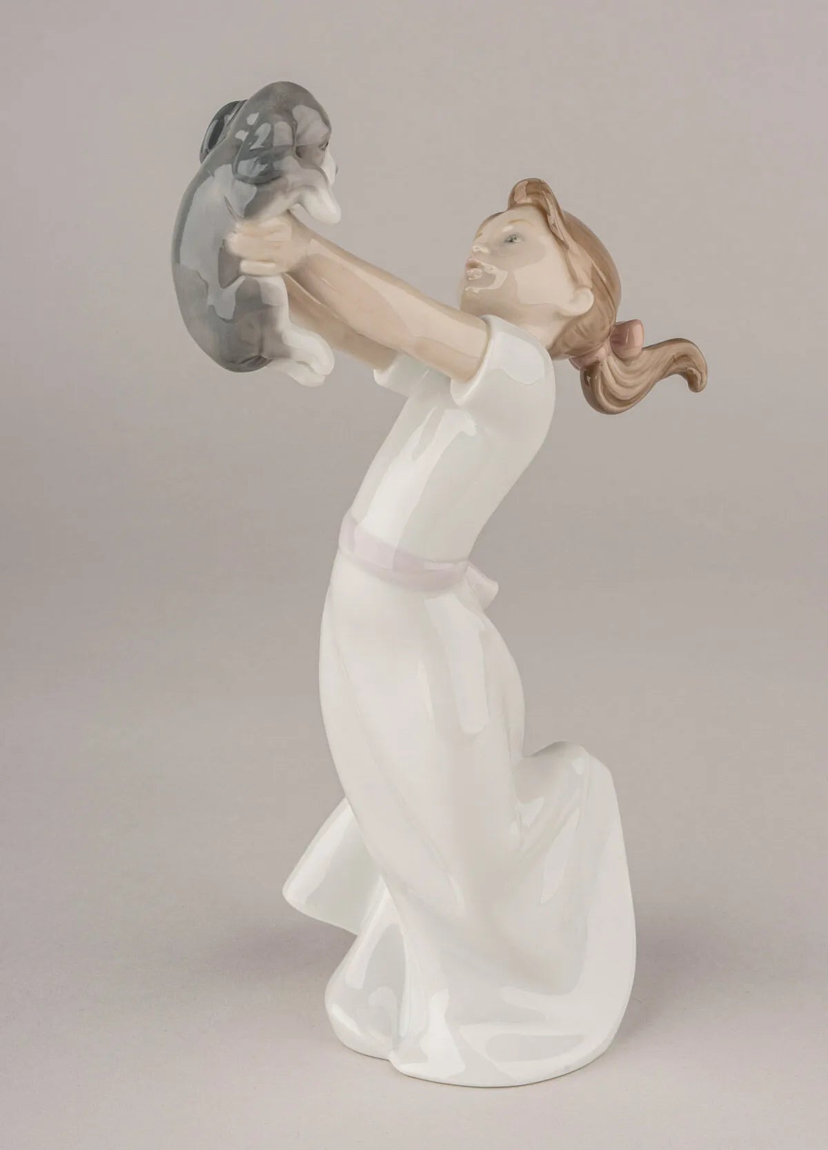 Lladro The Best of Friends Girl Figurine-Goviers