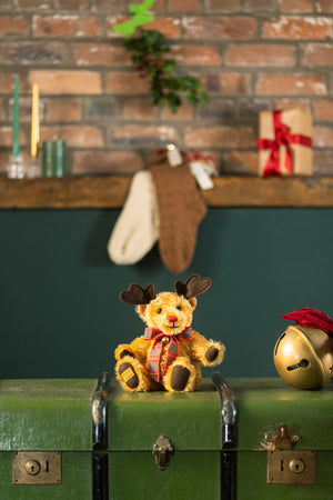 Merrythought Rufus Reindeer-Goviers