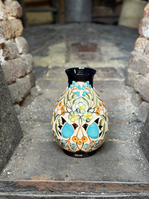 Moorcroft Embroidered Birds Vase 7/10-Goviers