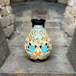 Moorcroft Embroidered Birds Vase 7/10-Goviers