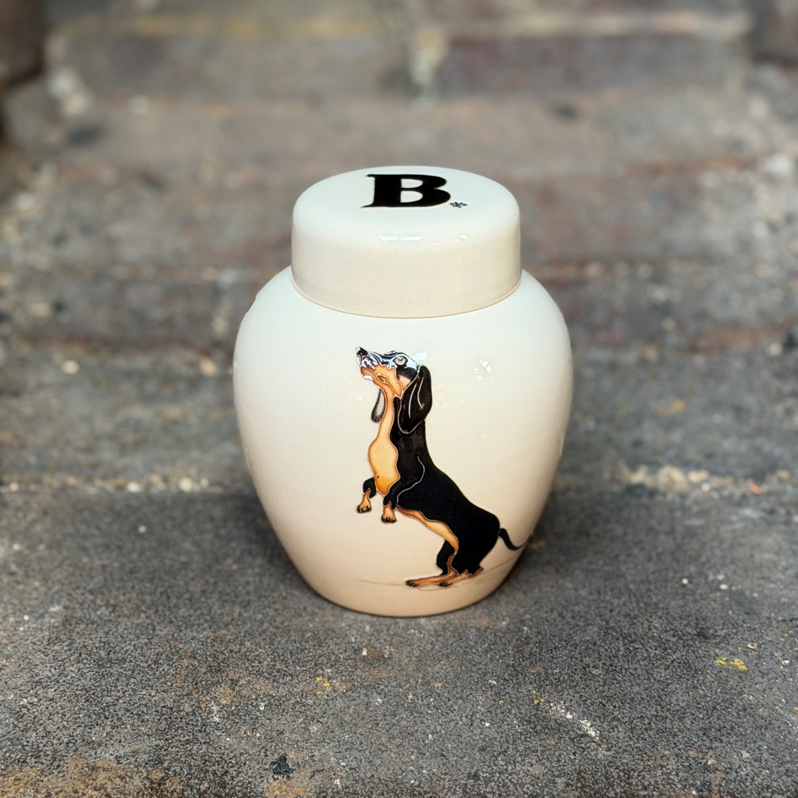 Moorcroft The Loyal Companions Dachshund Ginger Jar-Goviers