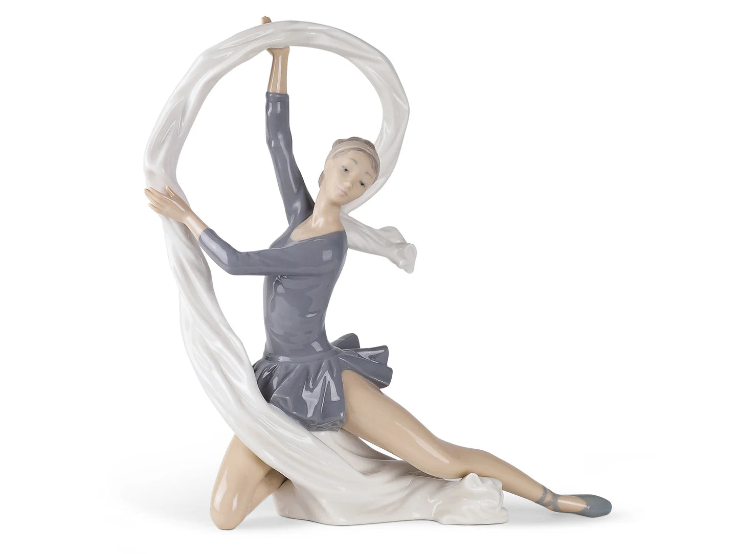Nao Dancer with Veil-Goviers