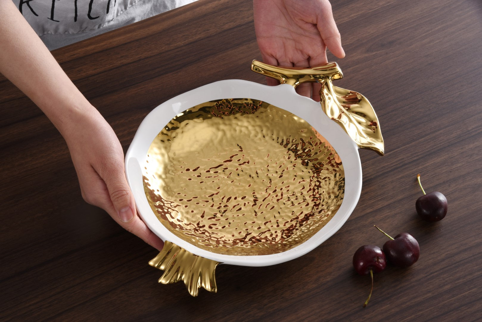 Pampa Bay Accessories Pomegranate Plate-Goviers