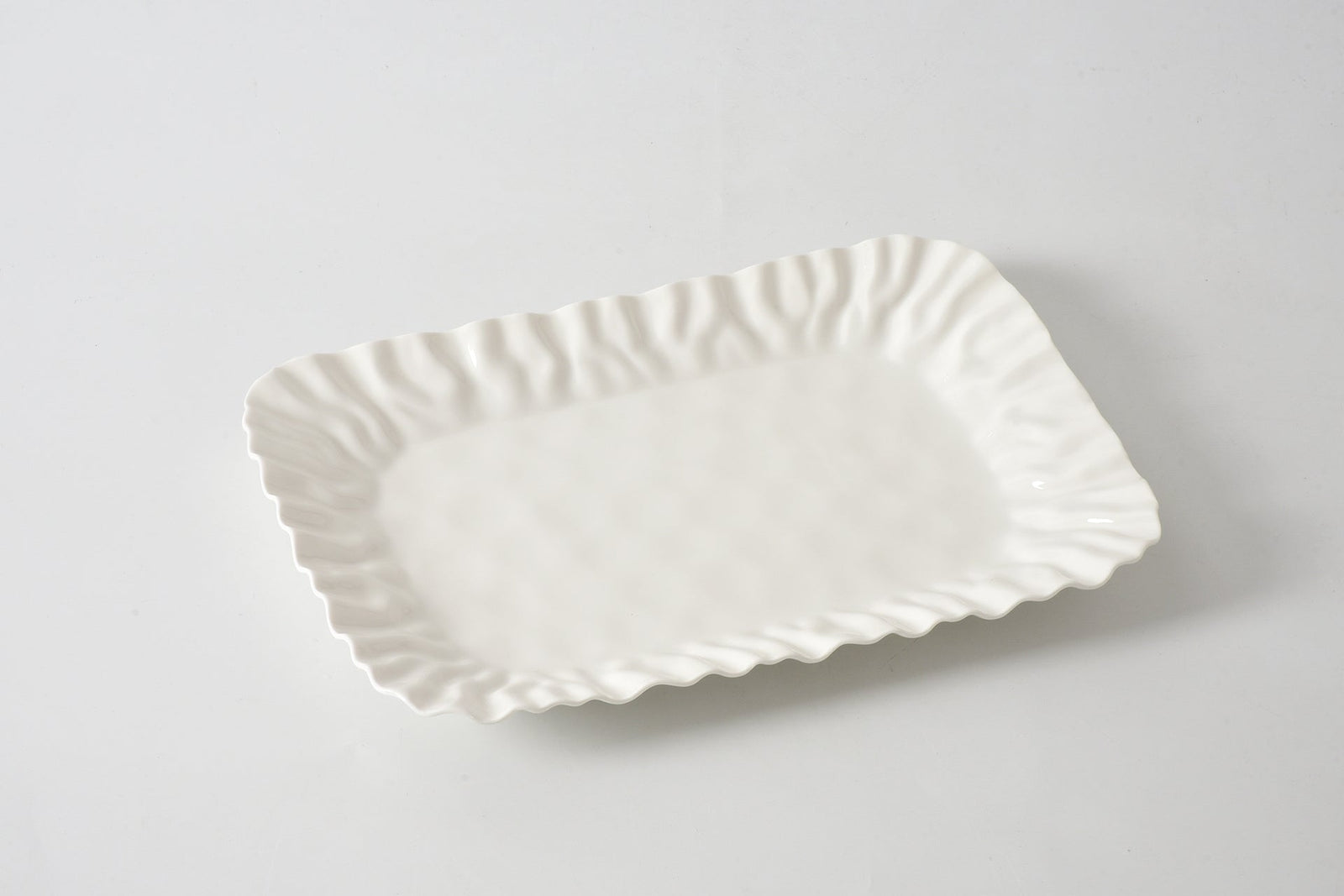 Pampa Bay Mascali Bianca Medium Deep Tray-Goviers
