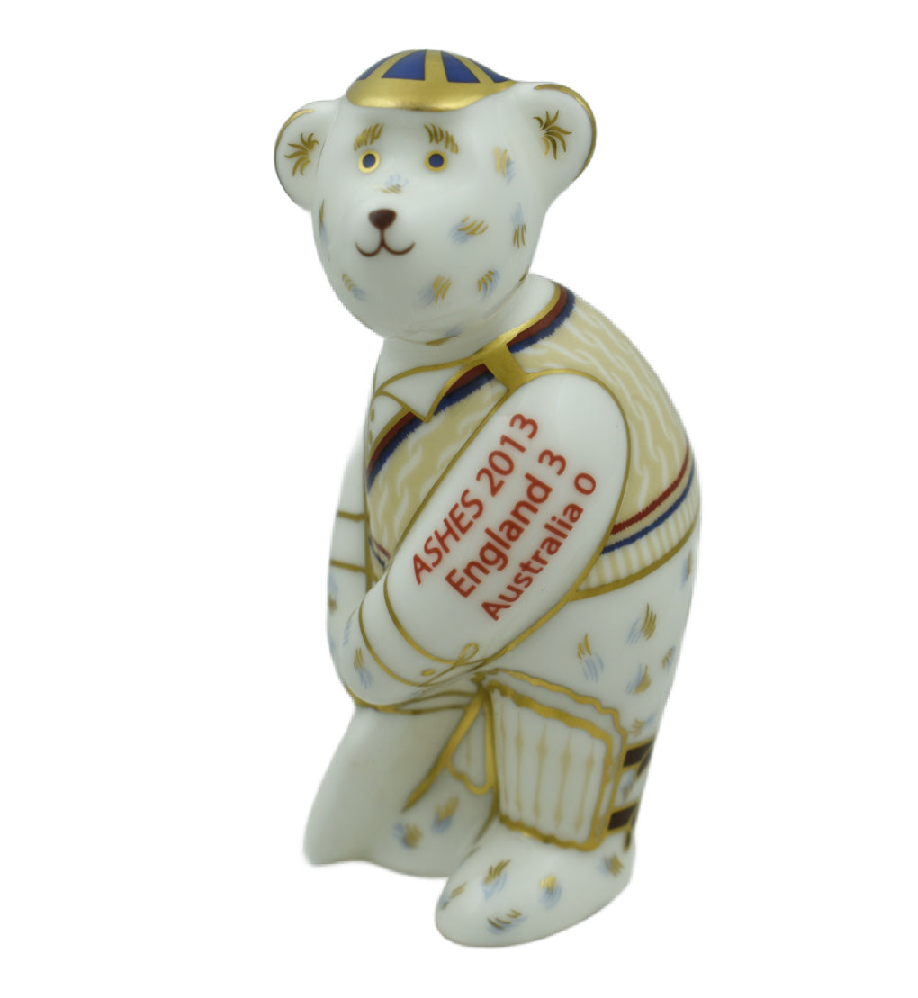 Royal Crown Derby Mini Cricketer Bear Ashes 2013-Paperweights-Goviers