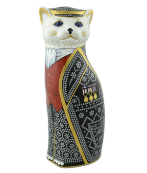 Royal Crown Derby Pearly King & Queen-Paperweights-Goviers