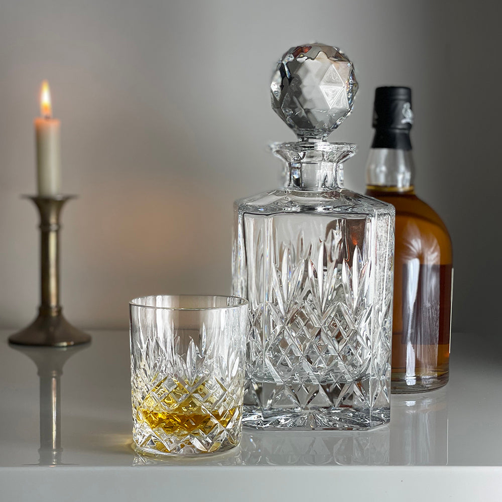 Royal Scot Crystal Edinburgh Single Malt Round Spirit Decanter-Home & Garden > Kitchen & Dining > Tableware > Drinkware-Goviers