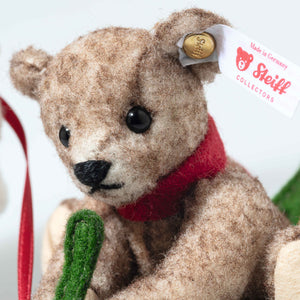 Steiff Mama Teddy Bear With Child On Holly Express-Goviers