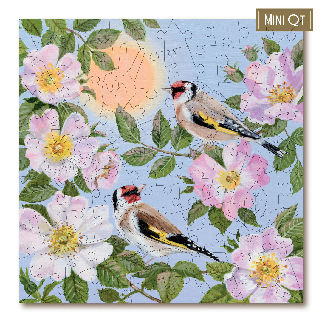 Victory Wooden Puzzles Goldfinches & Wild Roses Mini QT-Goviers