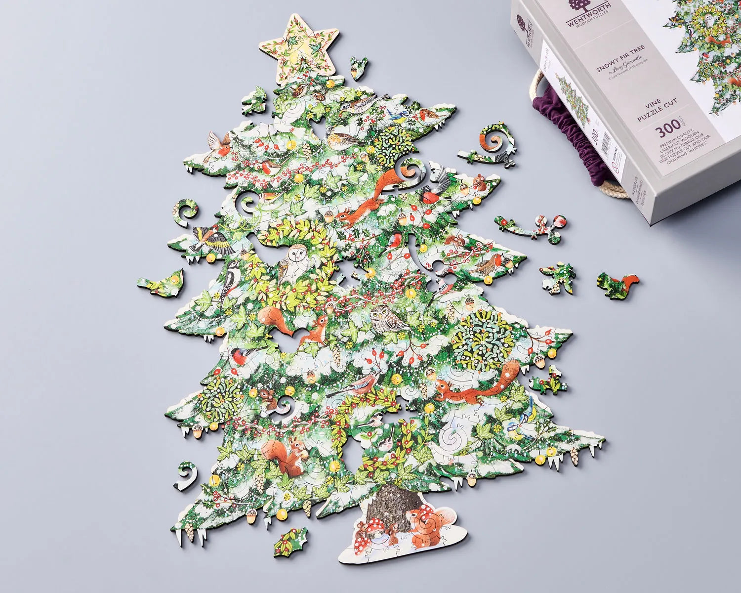 Wentworth Snowy Fir Tree - Vine Cut Wooden Puzzle - 300 Pieces-Goviers