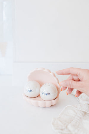 Yvonne Ellen Shell Salt & Pepper Shakers-Goviers