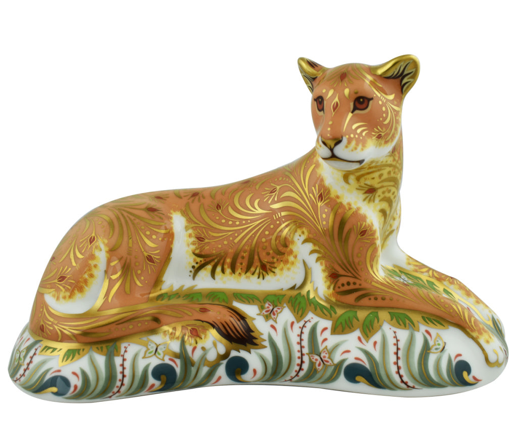 Royal Crown Derby Lioness-Paperweights-Goviers